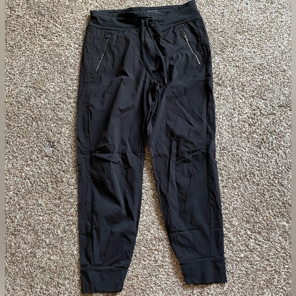 Athleta Trekkie North Jogger, size 10